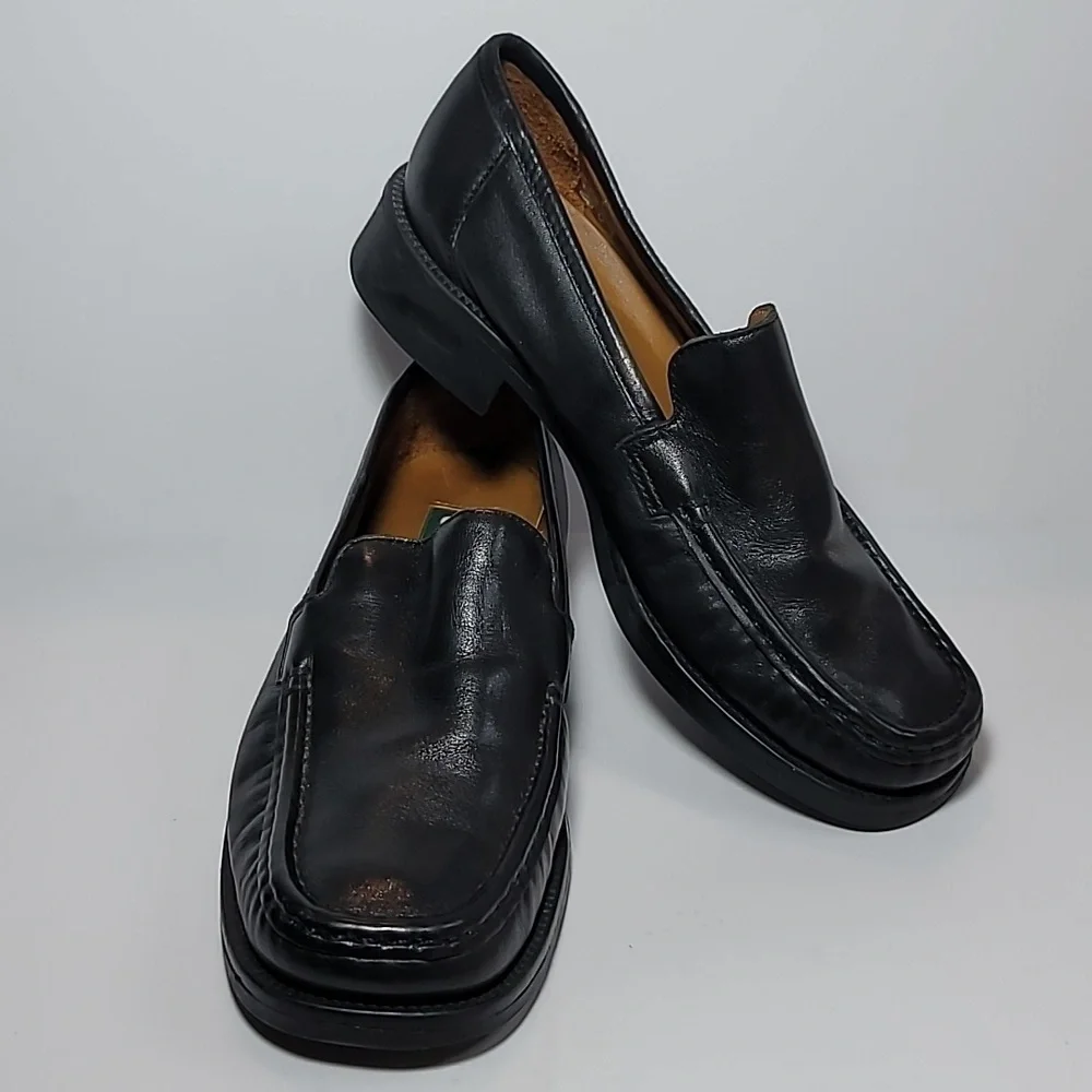 Clarks black loafer 5 mens leather slipon comfy casual office